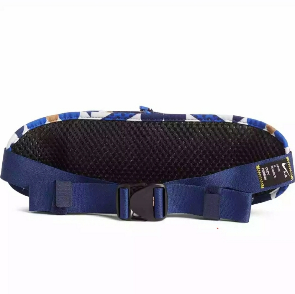 Nike Cody Hudson Art Fanny Pack - Picture 5 of 5